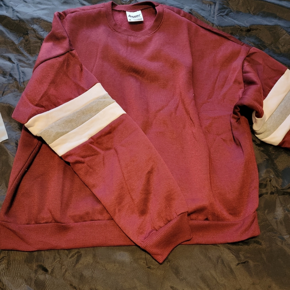 NWOT Large Hypr Wear Sweatshirt